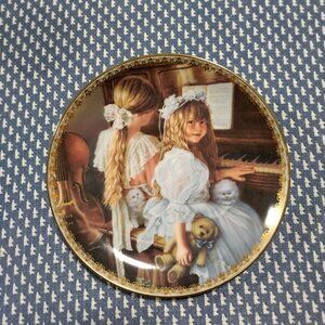 "Moments of Sharing" Collector's Plate by Sandra Kuck c1995